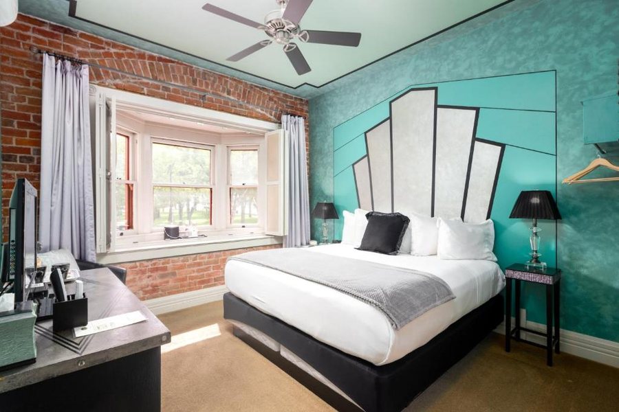 The Grand Highland Hotel — Guest room