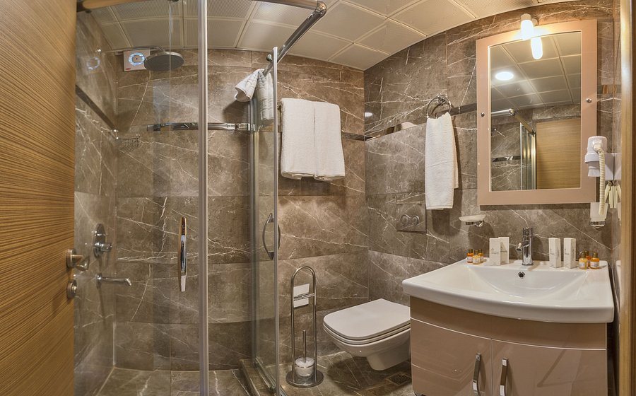 The Grand Mira Business Hotel Istanbul — Bathroom