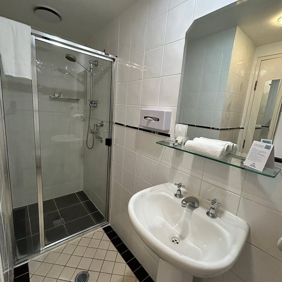 The Great Southern Hotel Sydney Sydney New South Wales — Bathroom