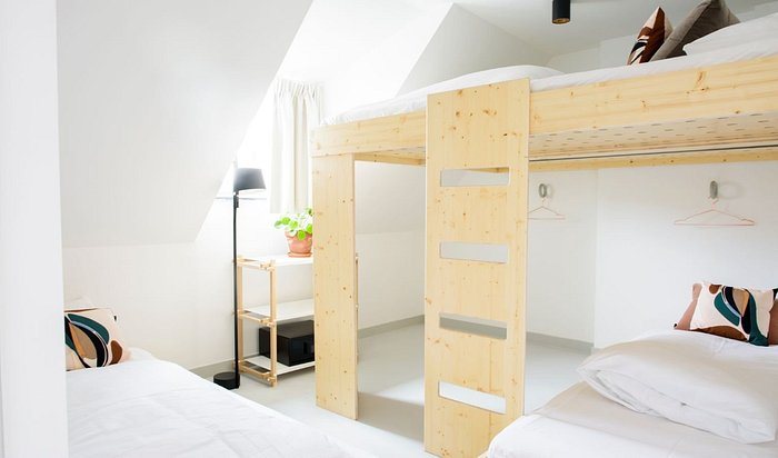 The Green Elephant Hostels — Guest room
