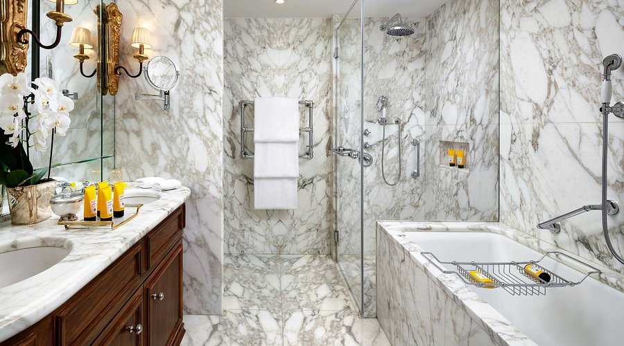 The Gritti Palace a Luxury Collection Hotel Venice — Bathroom
