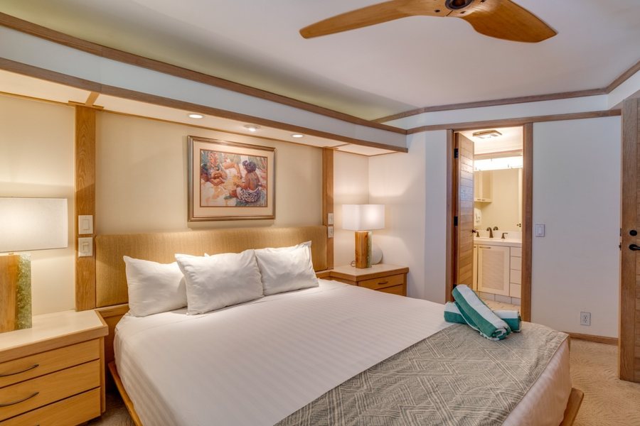 The Hale Pau Hana — Guest room