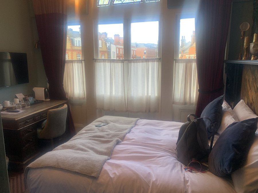 The Half Moon Herne Hill — Guest room