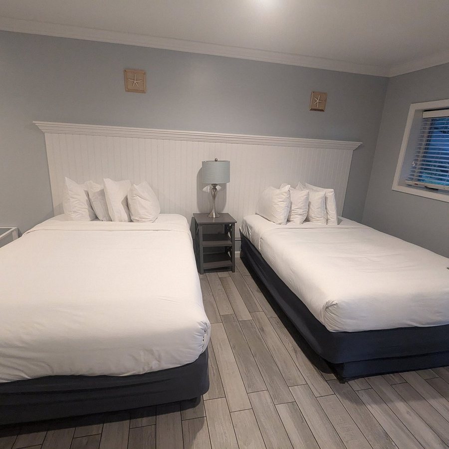 The Hamlet Inn — Guest room