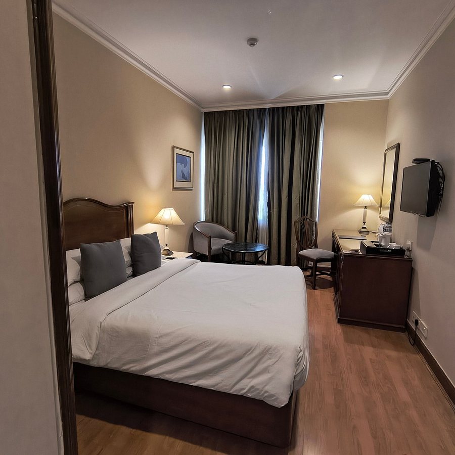 The Hans Hotel — Guest room