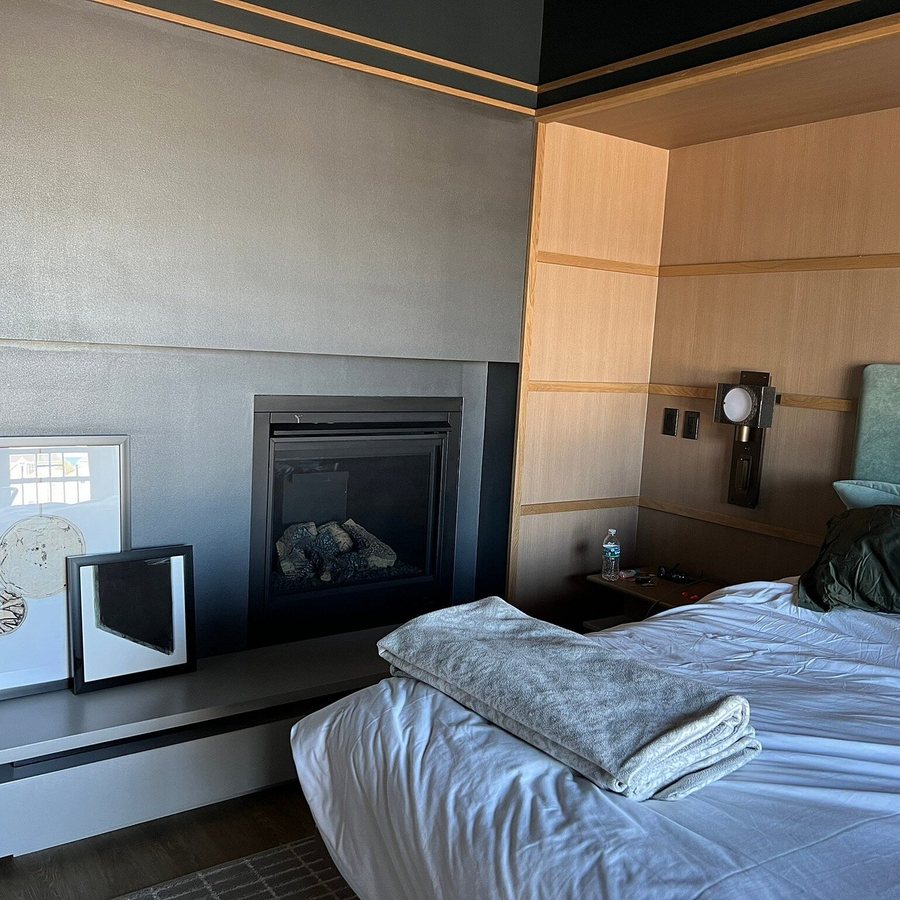 The Harbor Grand Hotel — Guest room