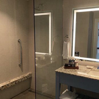 The Harpeth Franklin Downtown Curio Collection by Hilton — Bathroom