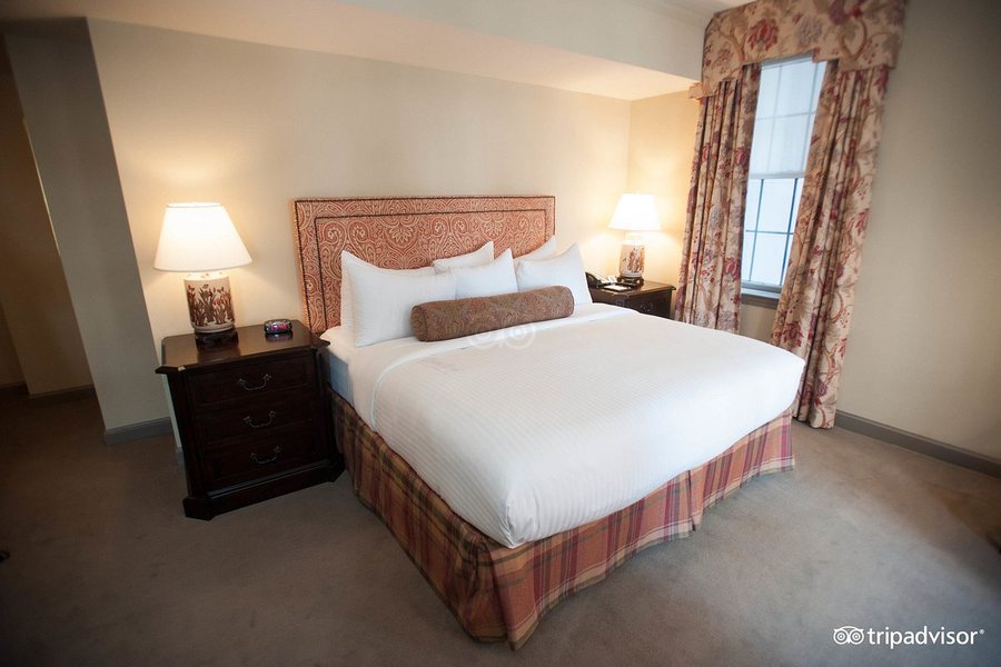 The Henley Park Hotel — Guest room