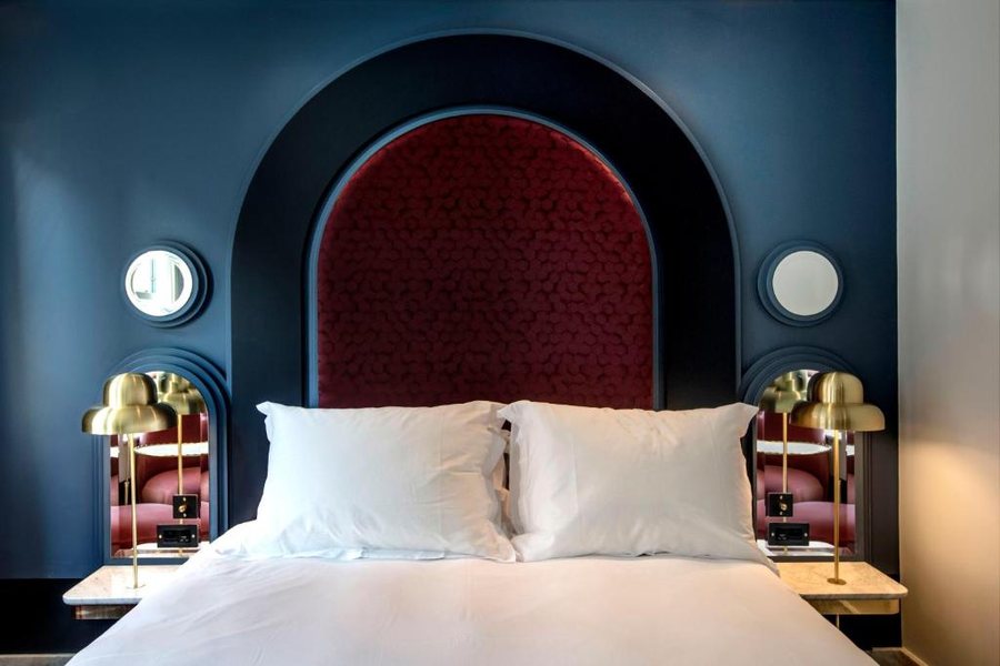 The Henrietta Experimental Hotel — Guest room