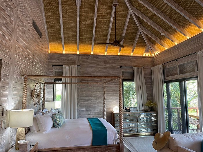 The Hideout — Guest room