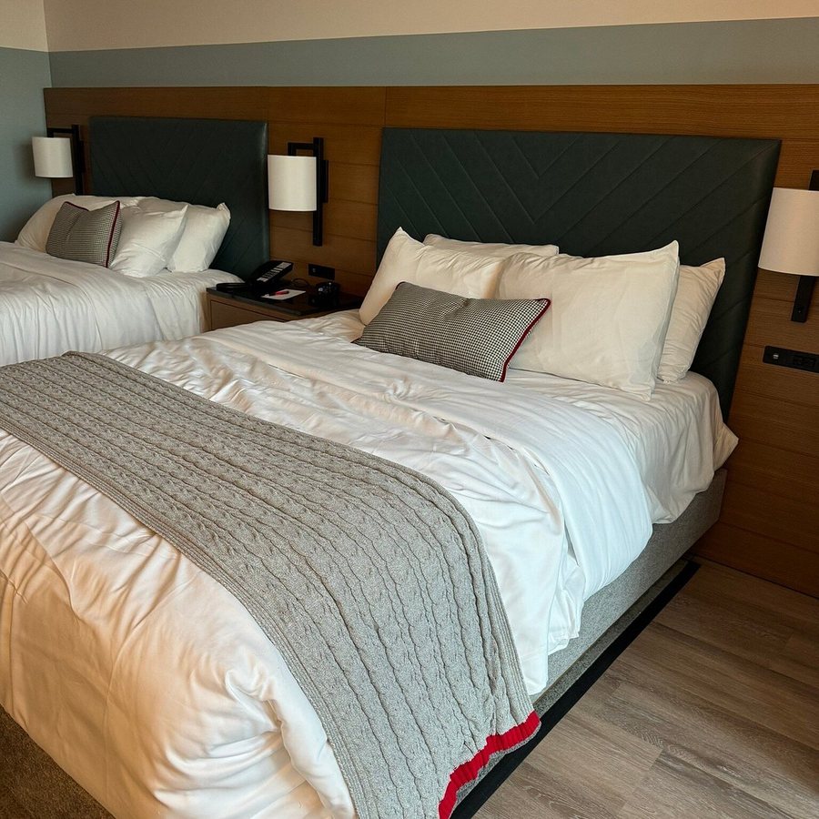 The Highlander at Radford Tapestry Collection by Hilton — Guest room
