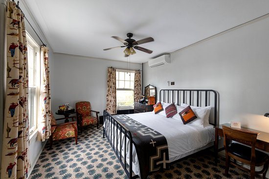 The Historic Hotel Congress — Guest room