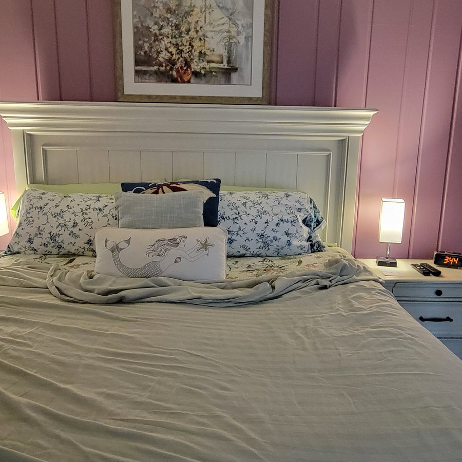 The Homestead at Rehoboth Bed Breakfast — Guest room