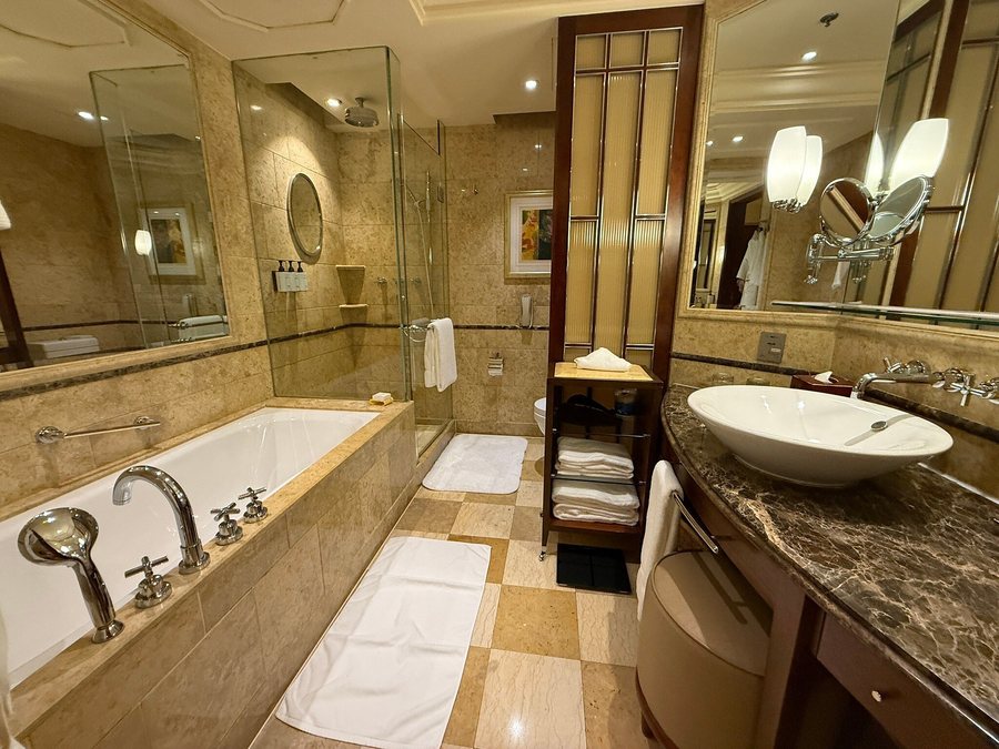 The Hongta Hotel A Luxury Collection Hotel Shanghai — Bathroom