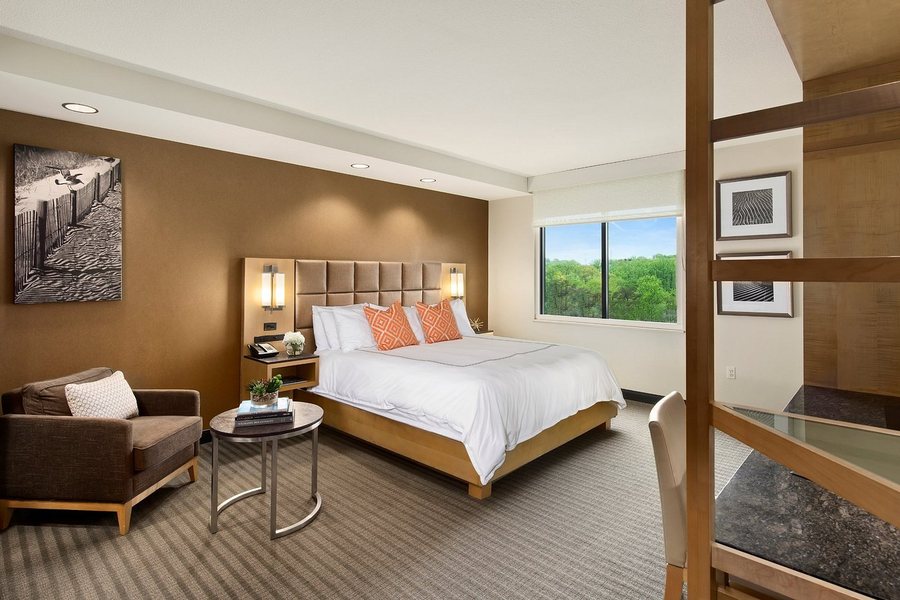 The Hotel At Arundel Preserve — Guest room