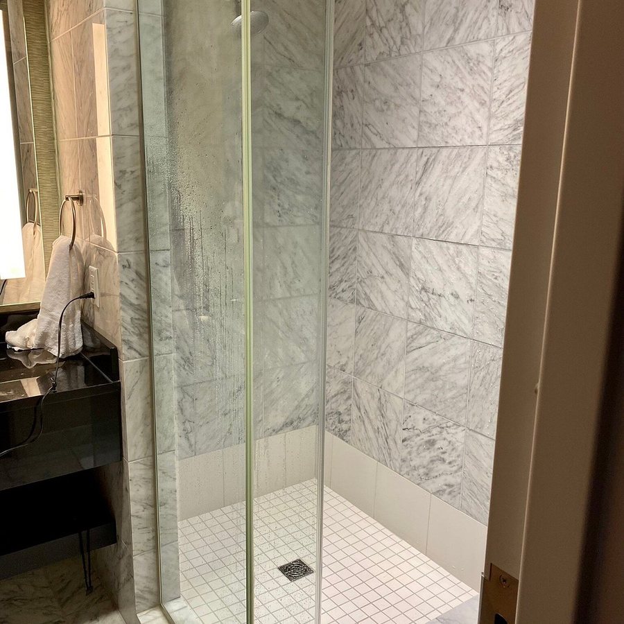 The Hotel at Kirkwood Center — Bathroom