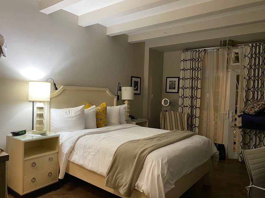 The Hotel Hollywood Los Angeles California — Guest room