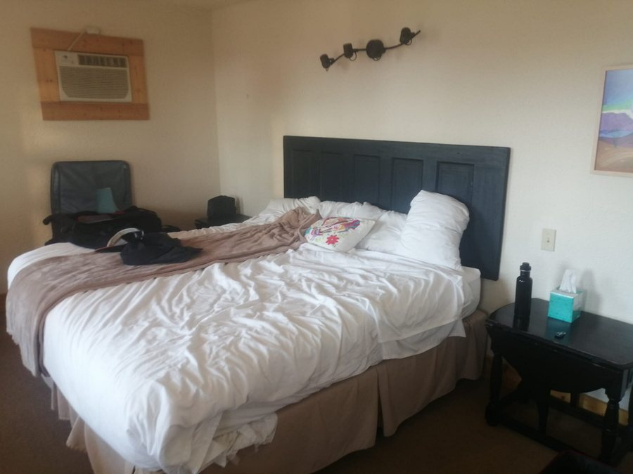 The Hotel Limpia — Guest room