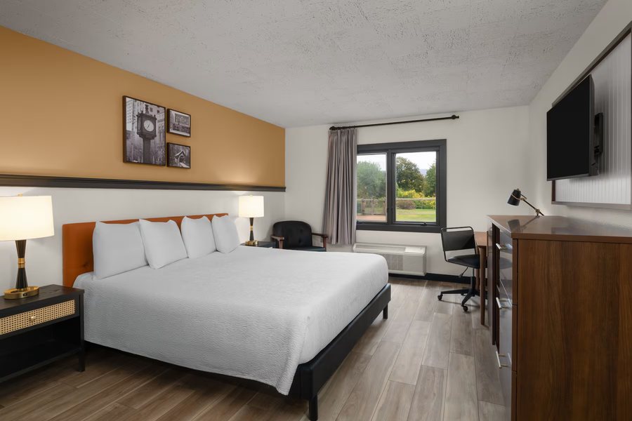 The Hotel Vervana At Bennington — Guest room