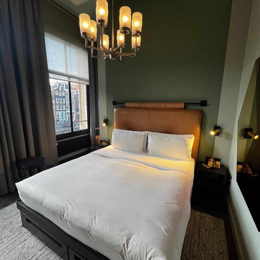 The Hoxton Amsterdam — Guest room