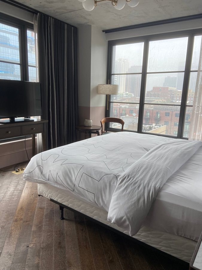 The Hoxton Chicago — Guest room
