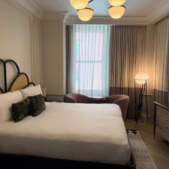 The Hoxton Downtown LA Los Angeles California — Guest room