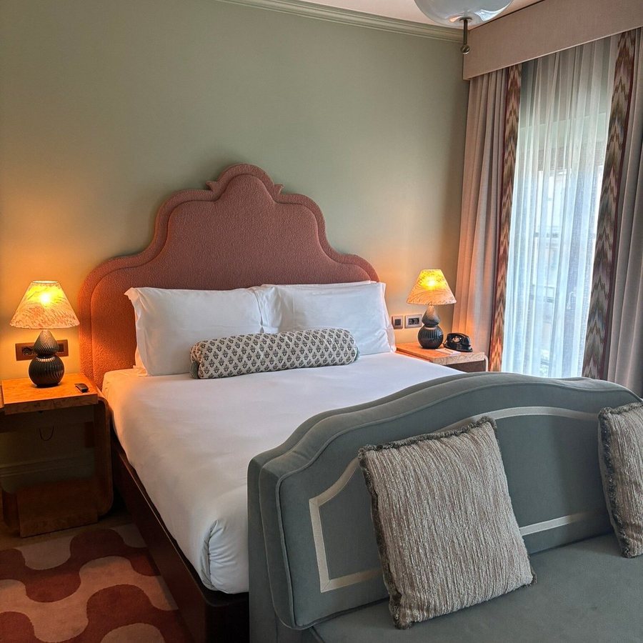 The Hoxton Florence — Guest room