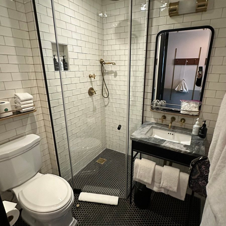 The Hoxton Williamsburg — Bathroom