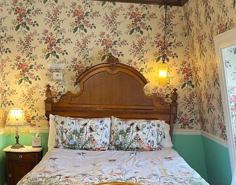 The Hugh Boutique B B — Guest room