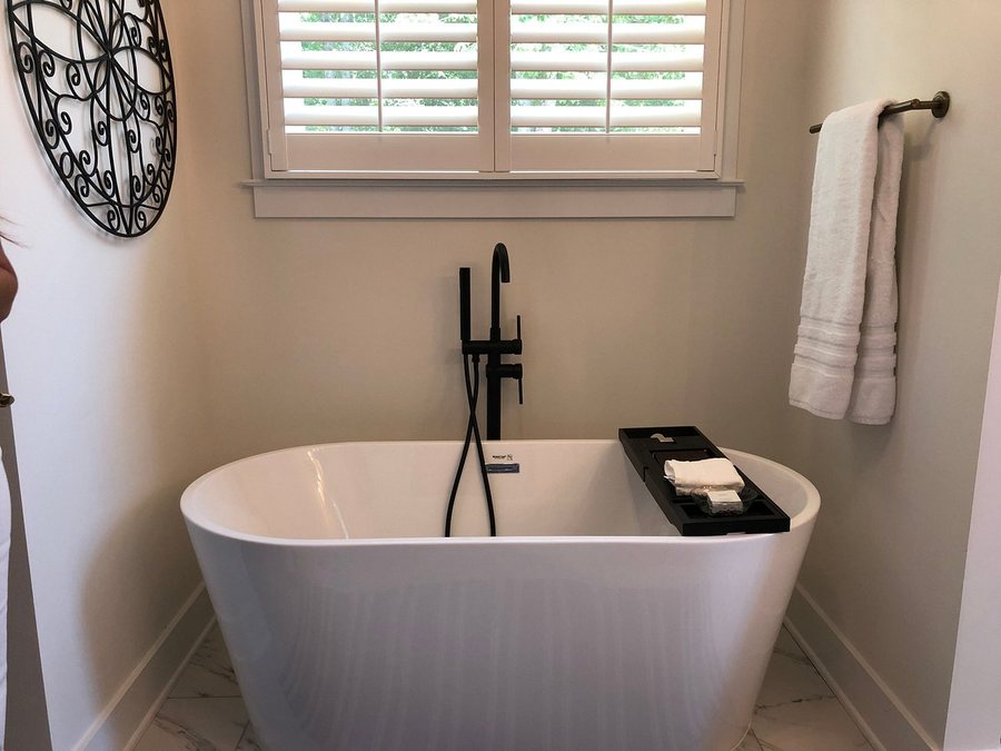The Inn At Blackberry Hill — Bathroom