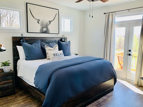 The Inn At Blackberry Hill — Guest room