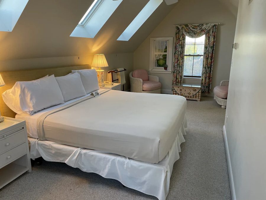 The Inn at Montchanin Village Spa — Guest room