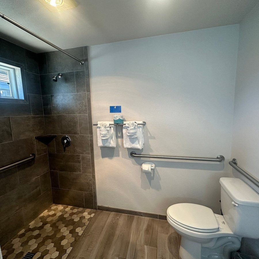 The Inn at Solvang — Bathroom