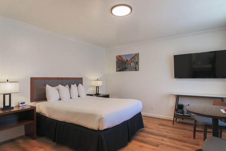 The Inn at Solvang — Guest room