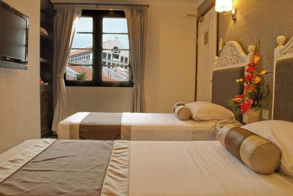 The Inn at Temple Street — Guest room