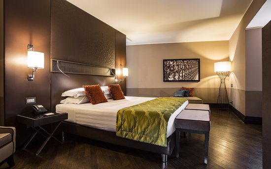 The Inn At The Roman Forum — Guest room