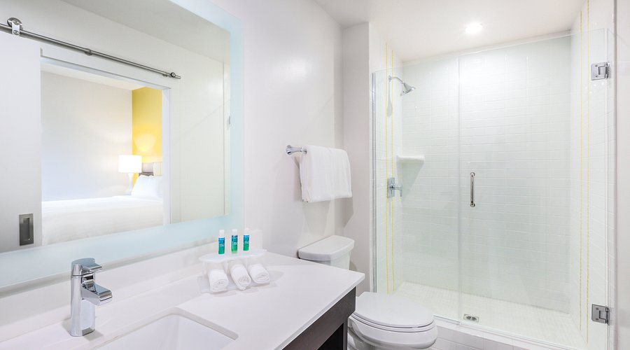 The Inn at Union Square — Bathroom