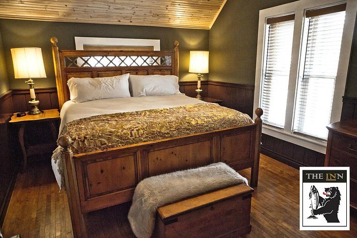 The Inn — Guest room
