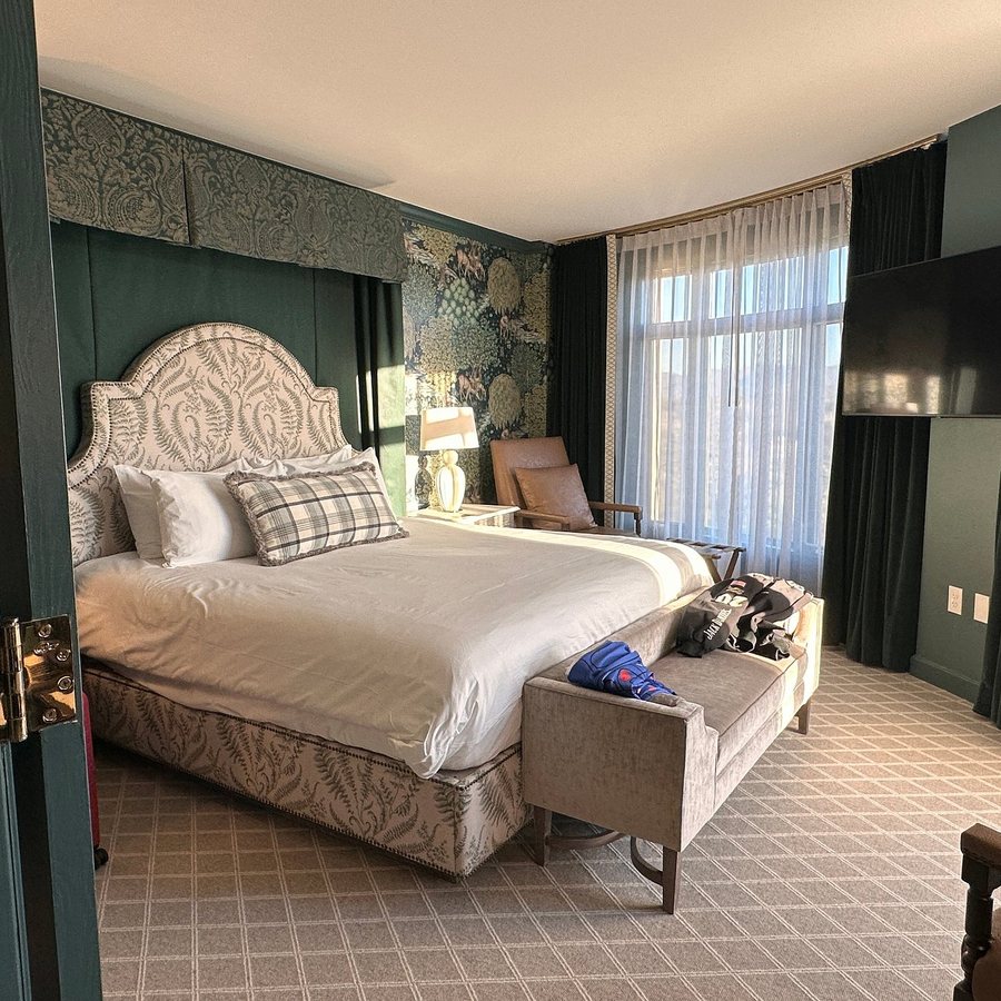 The Inn on Biltmore Estate — Guest room