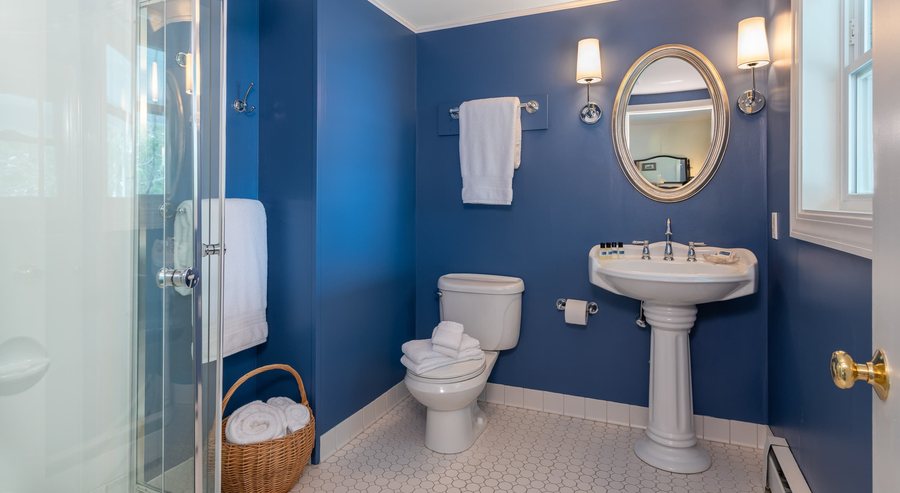 The Inn on Mount Desert — Bathroom