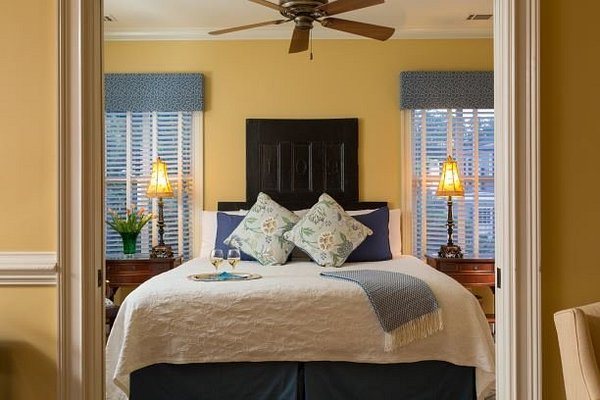 The Inn On West Liberty — Guest room