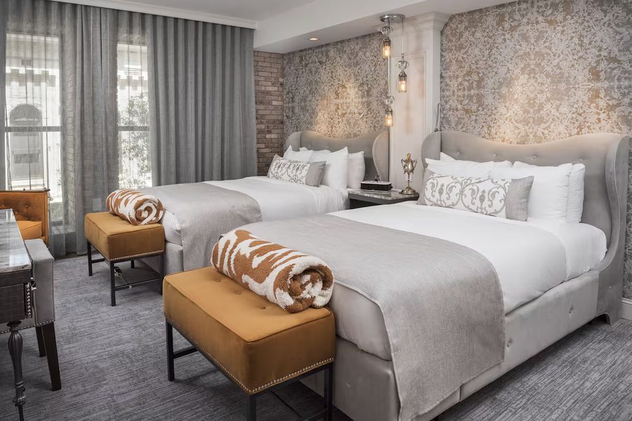 The Ivey s Hotel — Guest room