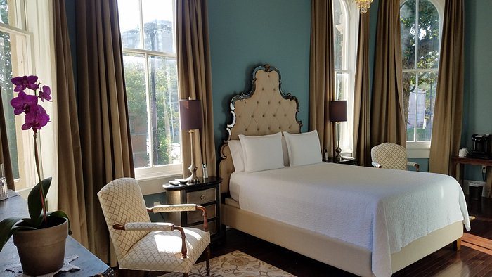 The James Lee House — Guest room