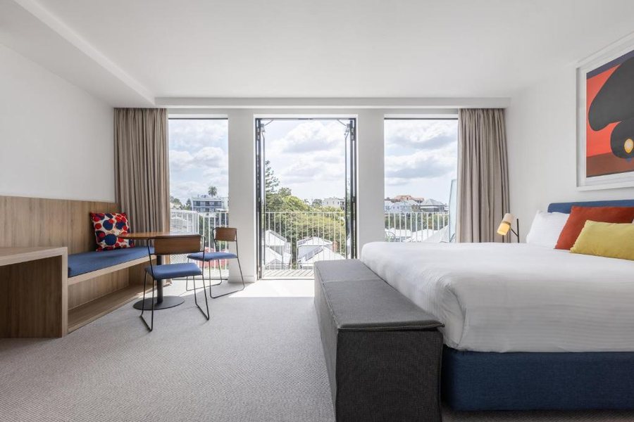 The Johnson Brisbane Art Series — Guest room