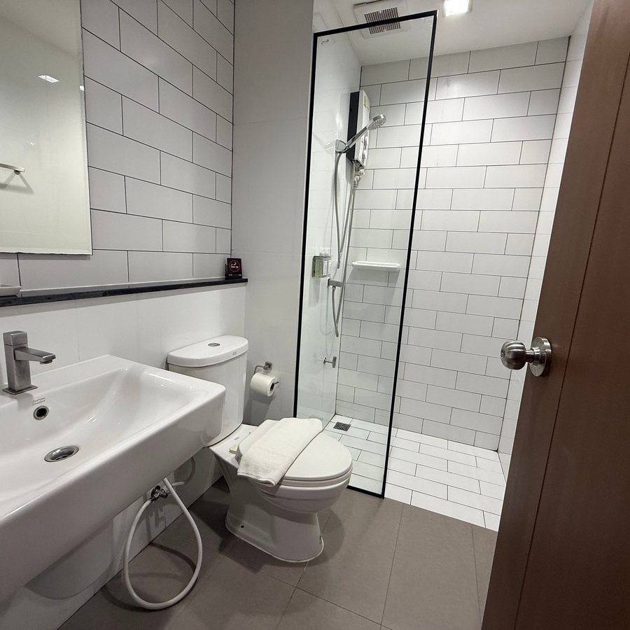 The Journey Hotel — Bathroom
