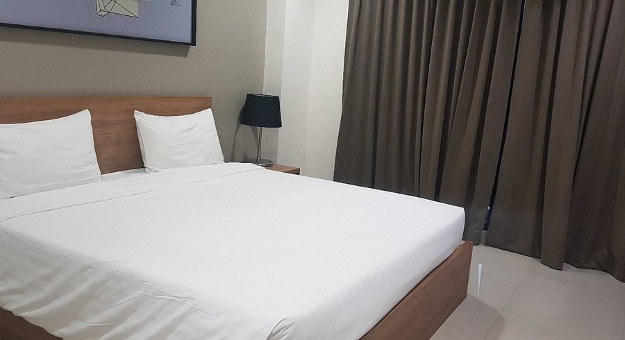 The Journey Hotel — Guest room