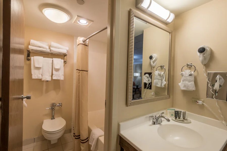 The Kahler Grand Hotel — Bathroom