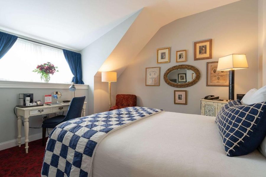 The Kendall Hotel — Guest room
