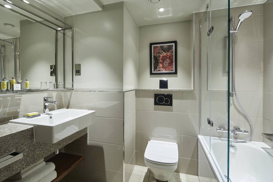 The Kensington — Bathroom