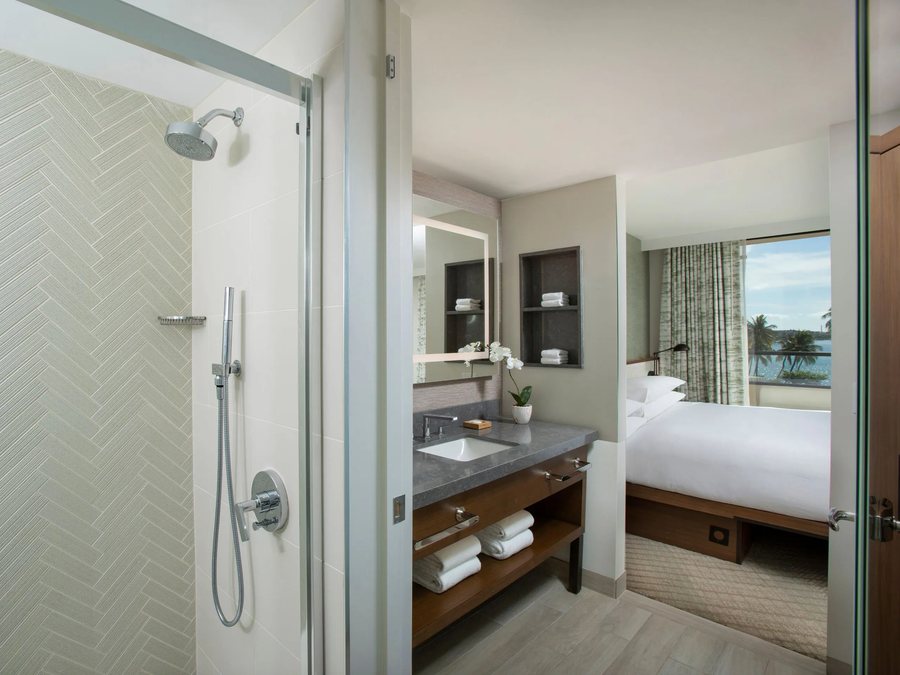 The Kuleana Resort — Bathroom